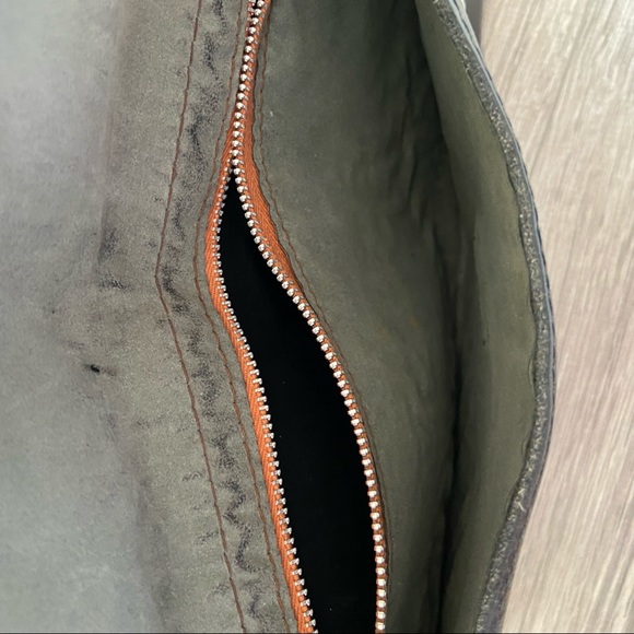 Vintage Black Leather Envelope Purse - Picture 7 of 8